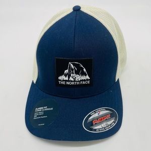THE NORTH FACE Truckee Trucker Summit Navy